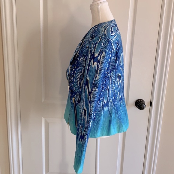 *HOST PICK* Boston Proper Blazer Blue Snake Pattern blazer jacket coat - Picture 3 of 14